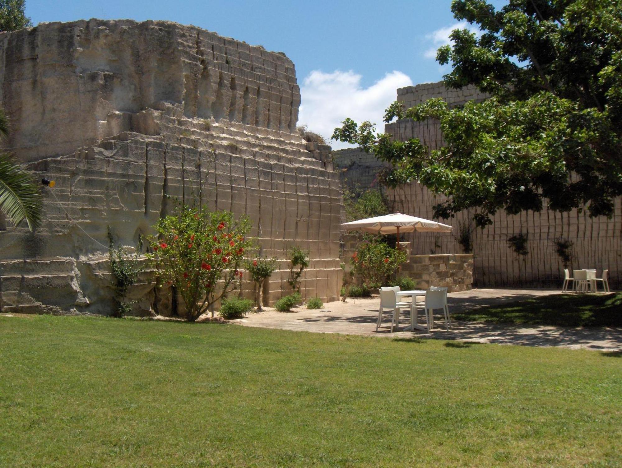 פאביננה Hotel Delle Cave מראה חיצוני תמונה